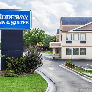 Rodeway Inn Forest Park